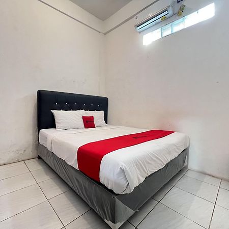 Reddoorz Syariah At Falisha Umy Ngabean Экстерьер фото