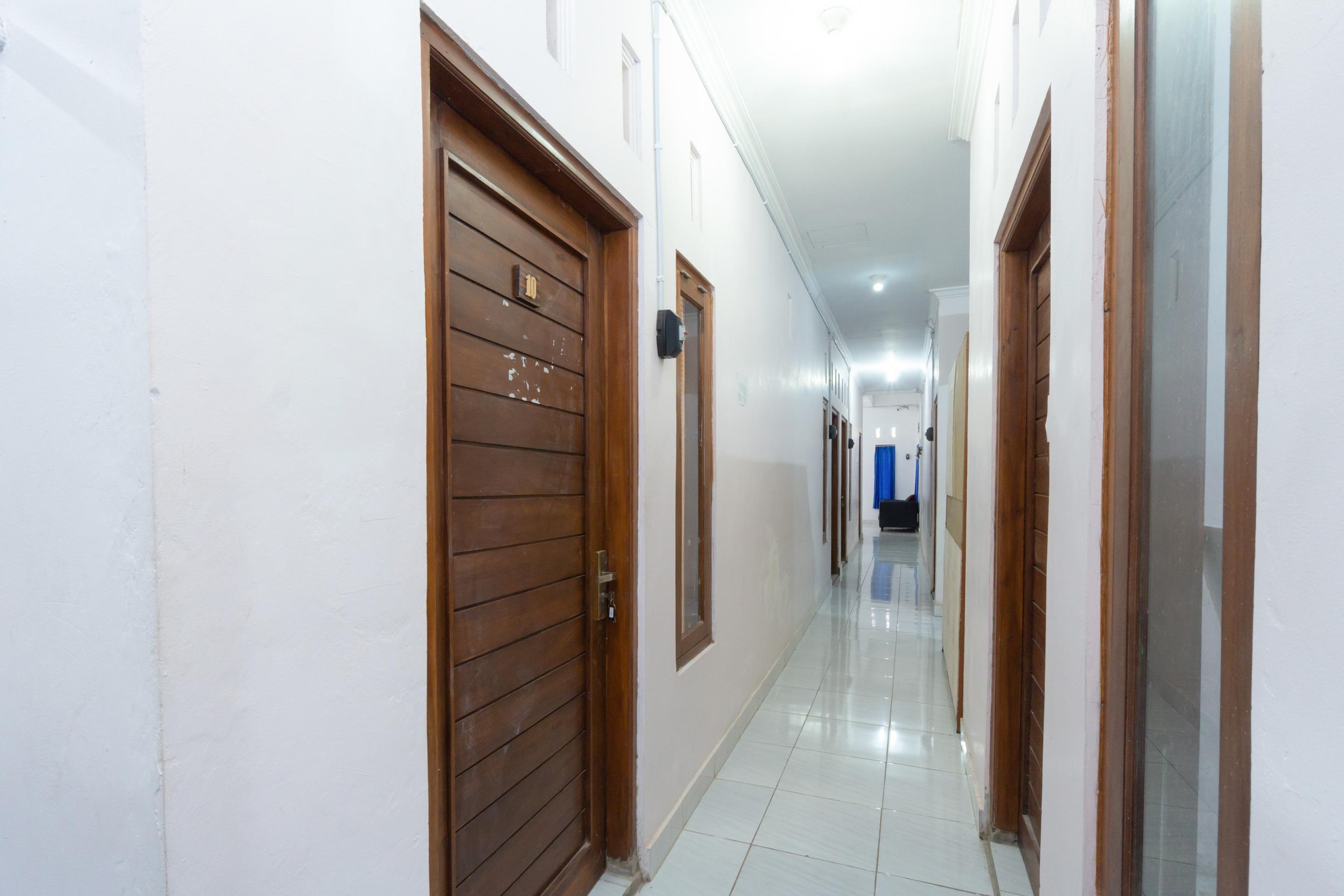 Reddoorz Syariah At Falisha Umy Ngabean Экстерьер фото