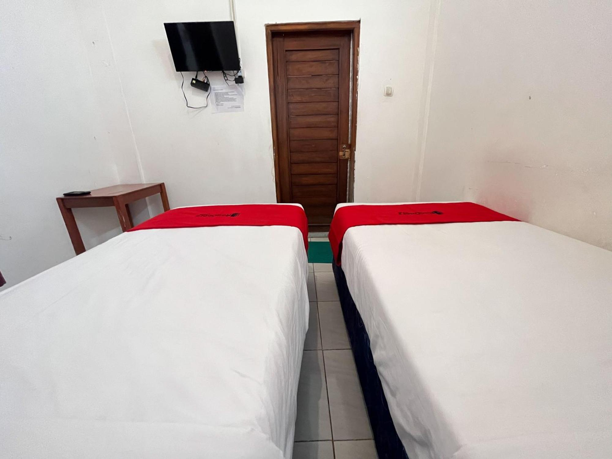 Reddoorz Syariah At Falisha Umy Ngabean Экстерьер фото